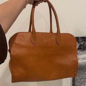 Claudia bag Elegant Tan Leather Handbag